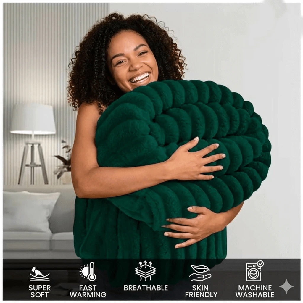 Luxury Dark Green Ribbed Fleece Throw Blanket – Ultra-Soft All-Season Sofa & Bed Throw